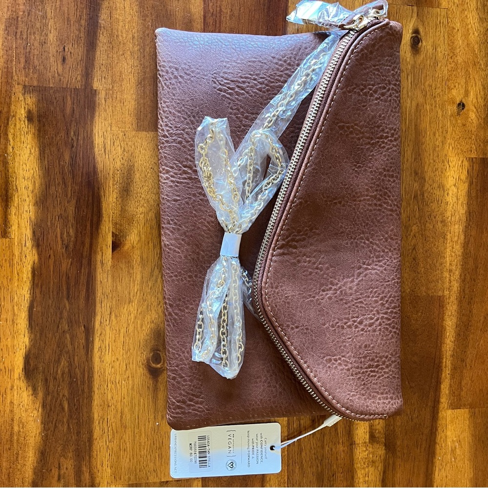 Urban Expressions Tan Clutch